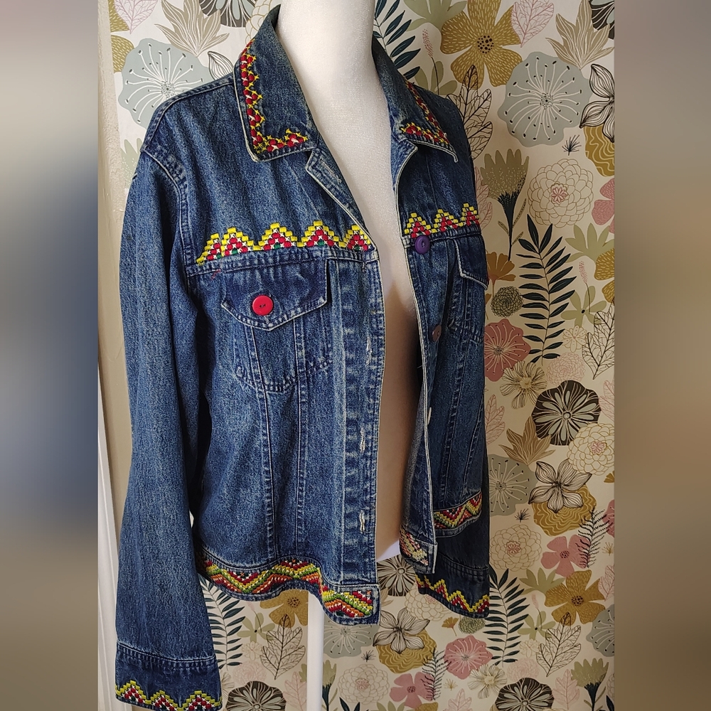 Embroidered Aztec Colorful Denim Jacket Size M